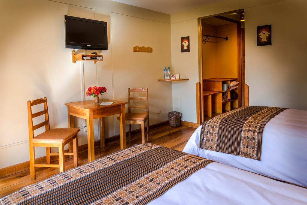 Hotel Pakaritampu Ollantaytambo Dış mekan fotoğraf